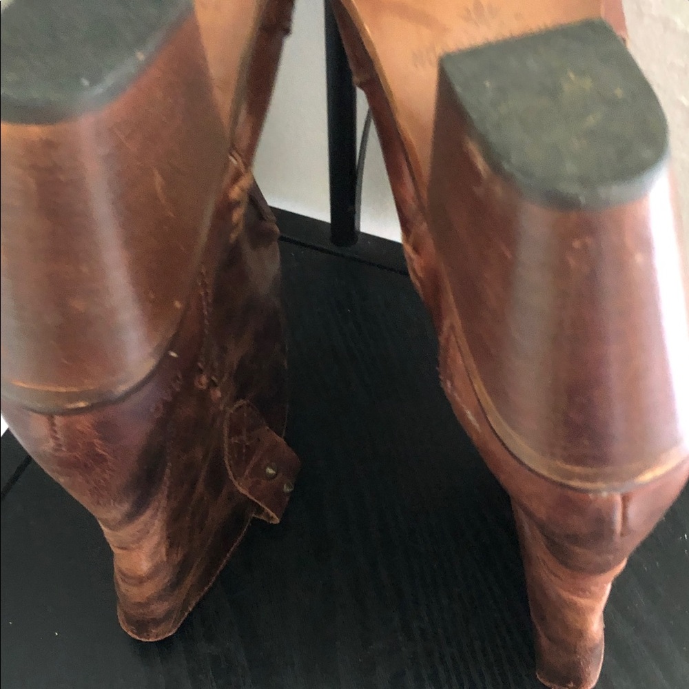 Women's musse & cloud western Brown Leather Western Ankle Boots - Picture 9 of 9